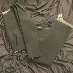 Urban outfitters (silence + noise) women’s charcoal gray suit